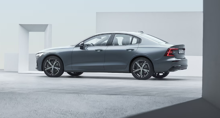 中企诚谊沃尔沃留学生免税车